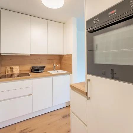 Talblick Apartman *